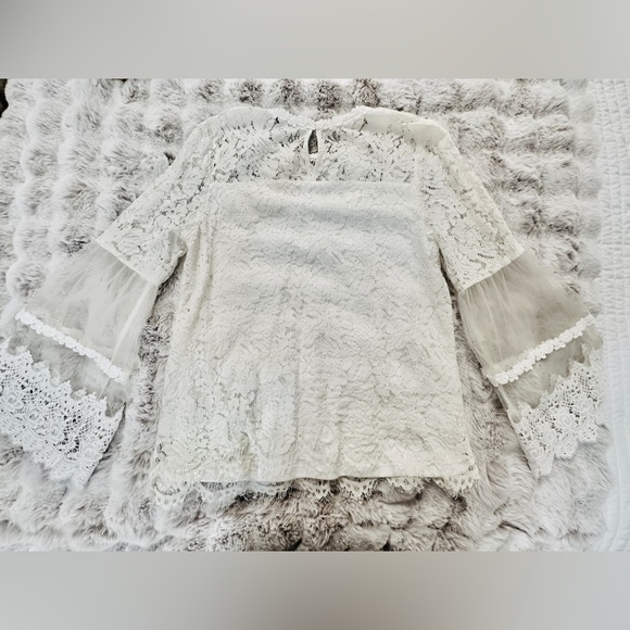 White Lace Bell Sleeve Mesh Blouse Top Holiday Medium - Picture 2 of 3